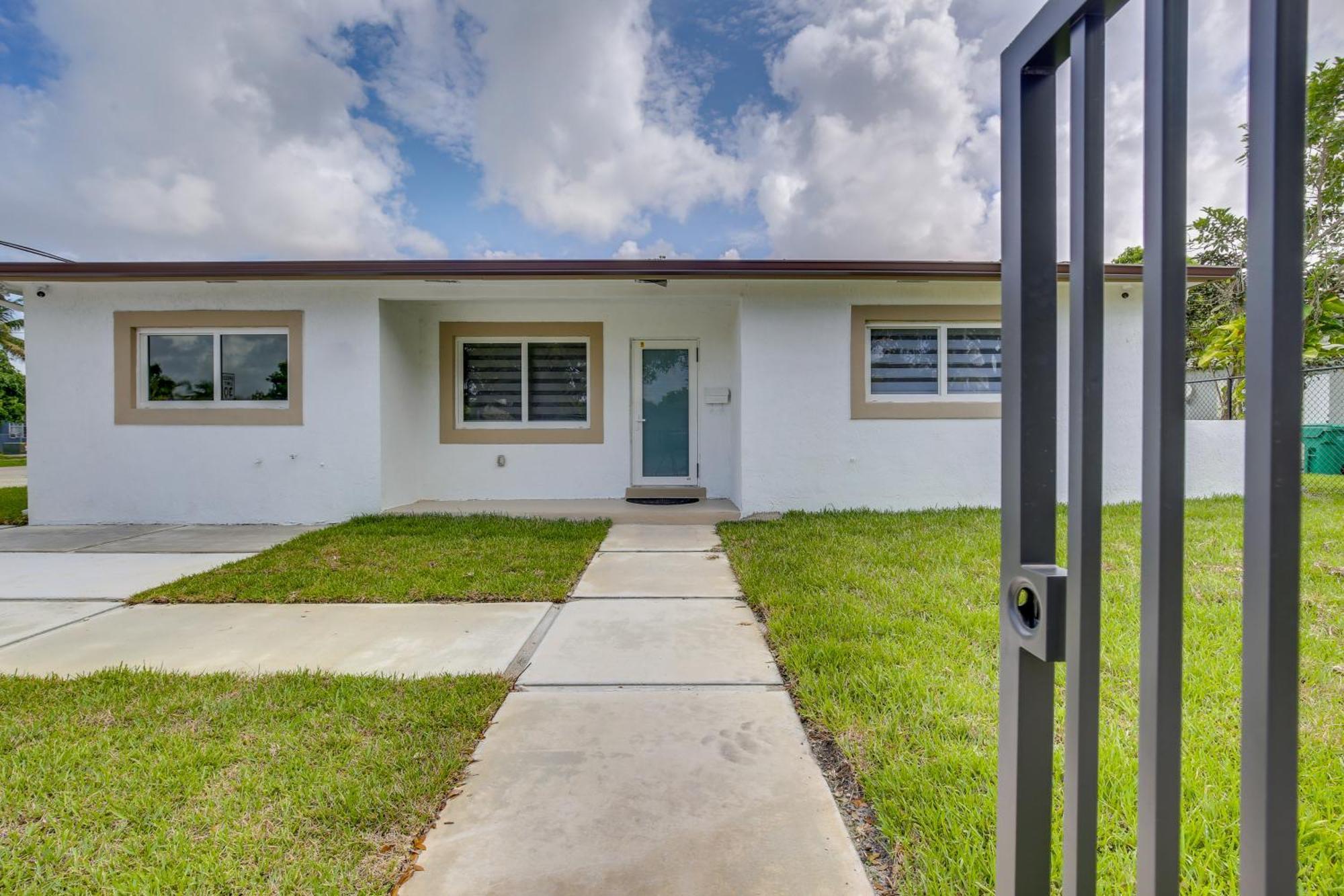 Bright North Miami Home Near Beaches And Shops! Exterior photo